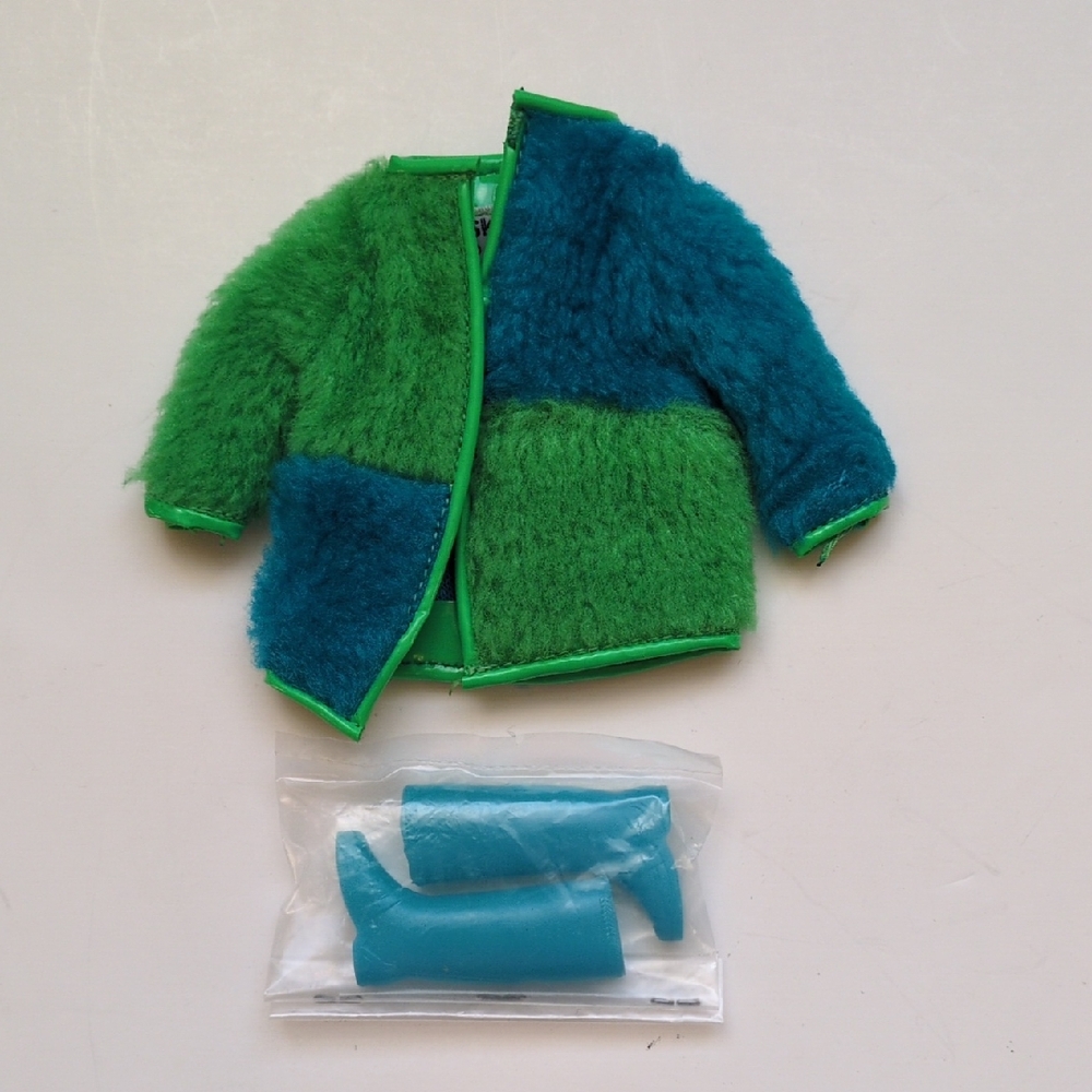 Vintage 60s Barbie Skipper #1959 Warm N Wonderful Outfit - Blue Green Coat Boots